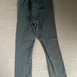 Lululemon Capri Dark Gray Leggings